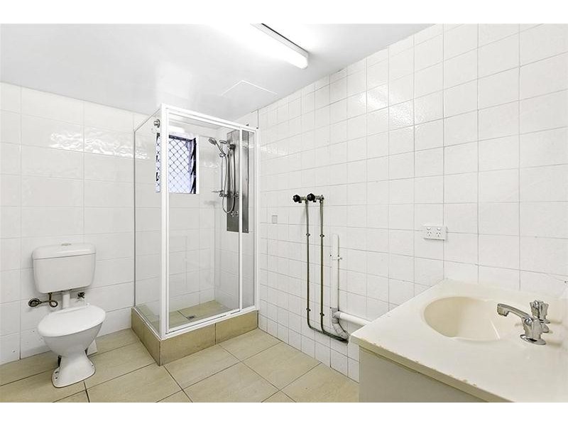 18/15 Cavill Avenue, Surfers Paradise QLD 4217