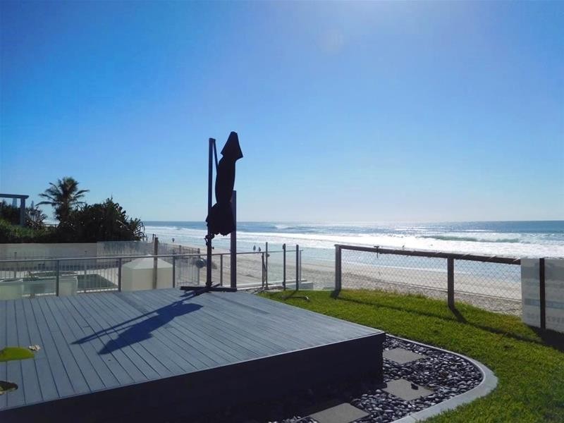 1 Wave Street, Mermaid Beach QLD 4218