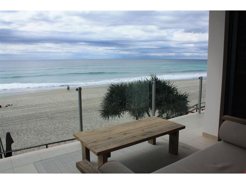 1 Wave Street, Mermaid Beach QLD 4218