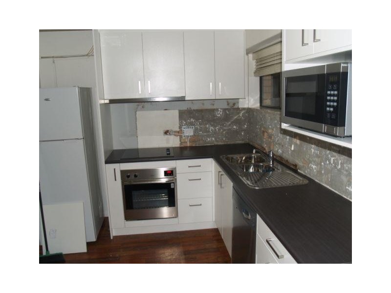 3049 Surfers Paradise Boulevard (Paradise Towers), Surfers Paradise QLD 4217