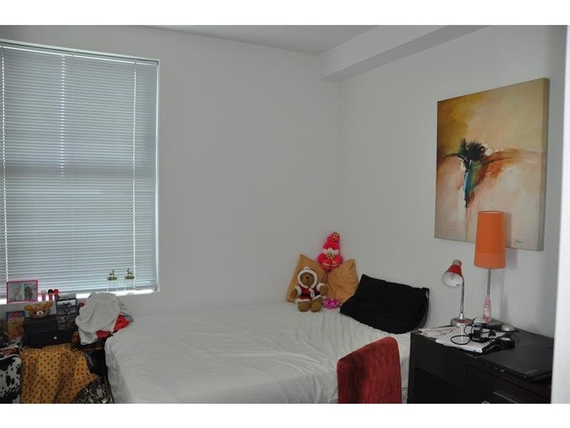 ‘Wings’ 18 Fern Street, Surfers Paradise QLD 4217