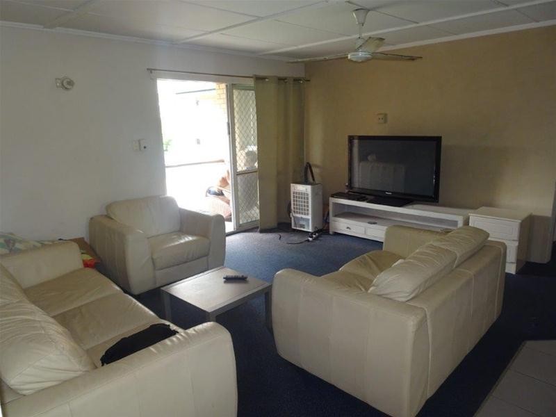 20 Vista Street, Surfers Paradise QLD 4217