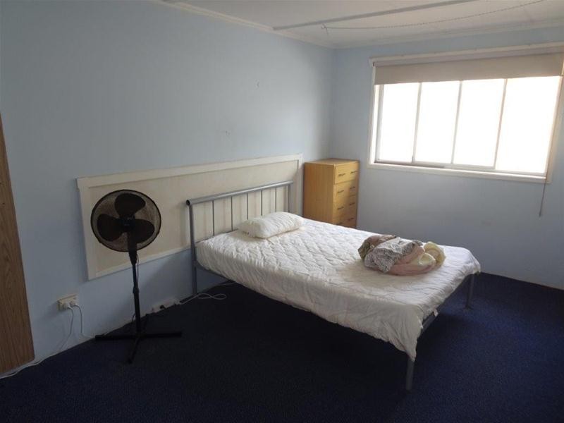 20 Vista Street, Surfers Paradise QLD 4217