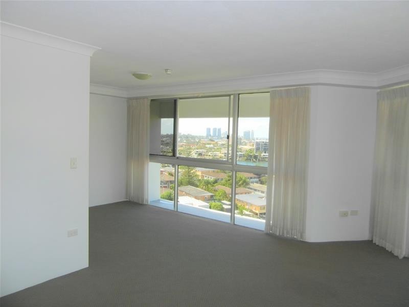21 Peninsular Drive ‘Edgewater Gardens’, Surfers Paradise QLD 4217