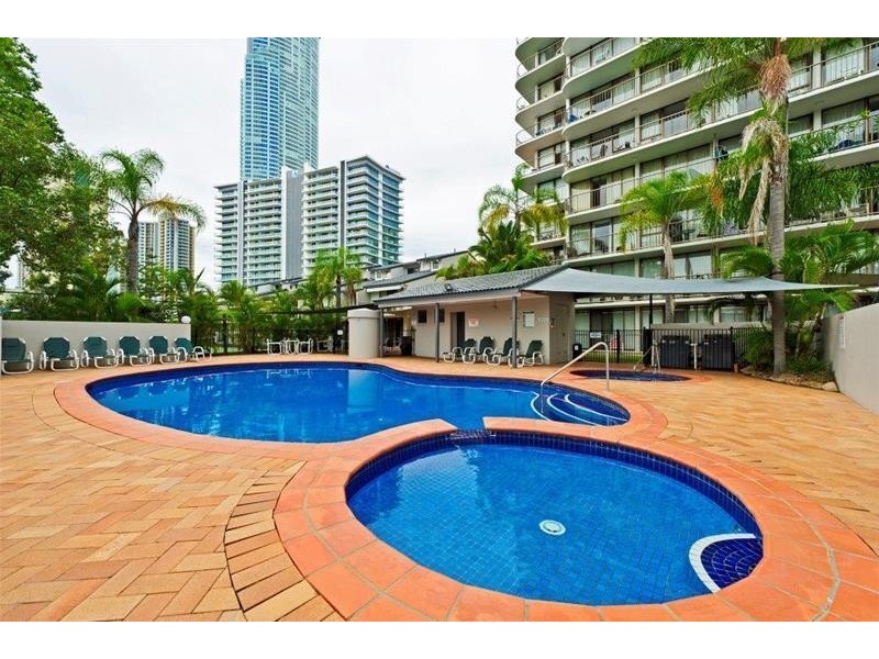 43 Enderley Avenue, Surfers Paradise QLD 4217