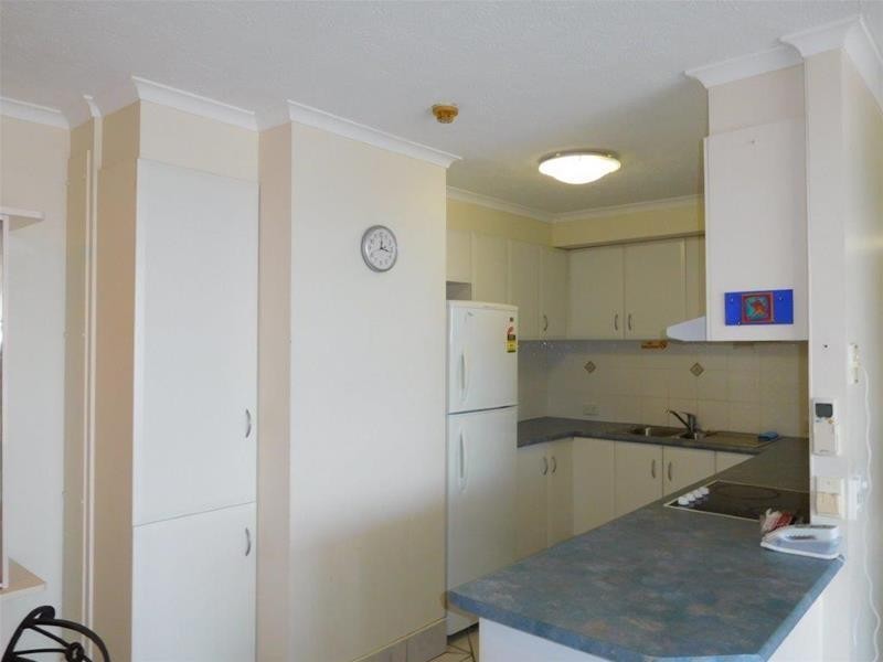 43 Enderley Avenue, Surfers Paradise QLD 4217