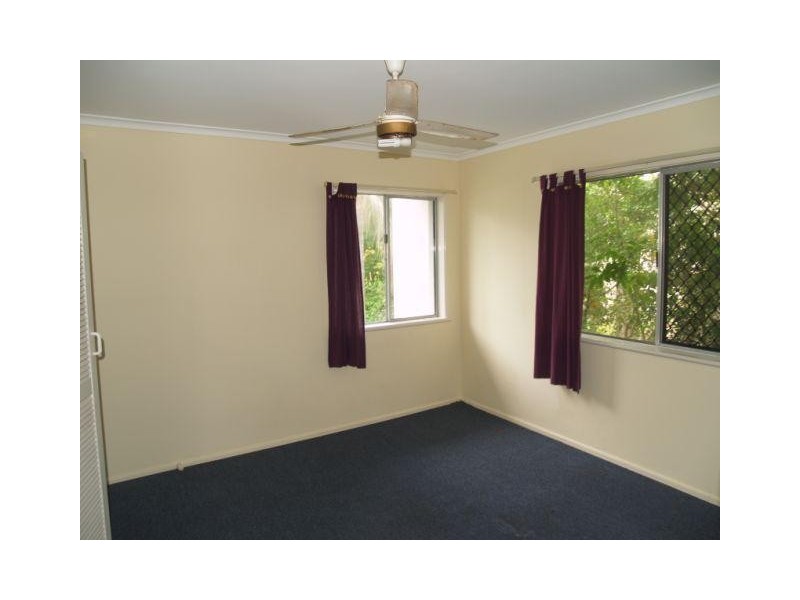 8 Acacia Avenue, Surfers Paradise QLD 4217