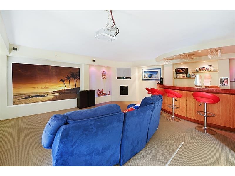 25 Mackay Close, Sorrento QLD 4217