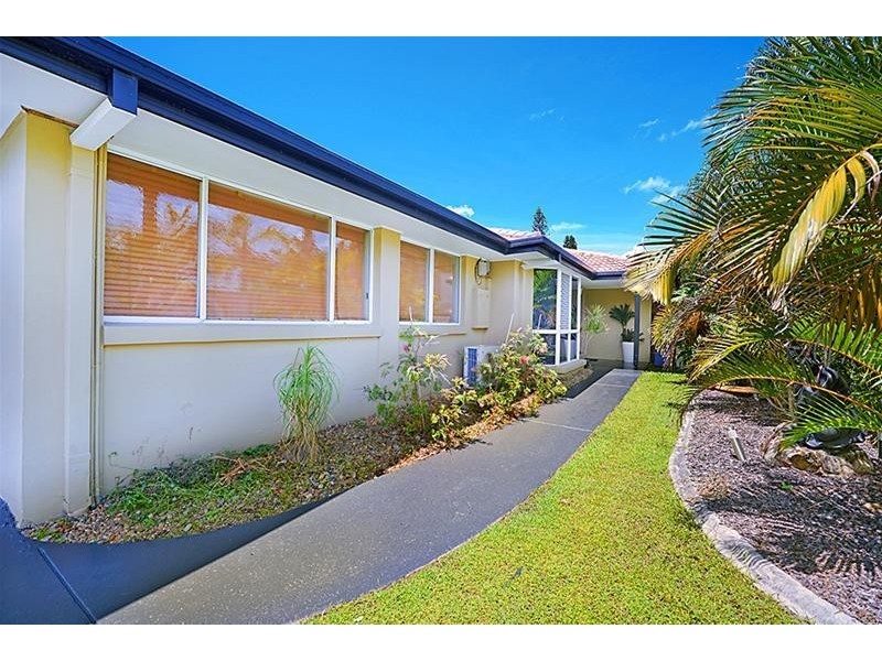 25 Mackay Close, Sorrento QLD 4217