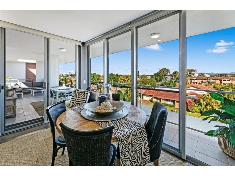 2414/1-7 Waterford Court, Bundall QLD 4217