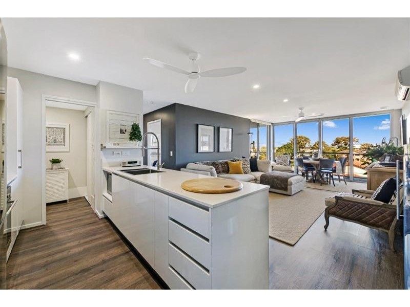 2414/1-7 Waterford Court, Bundall QLD 4217