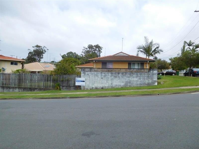 8 Louise Street, Southport QLD 4215