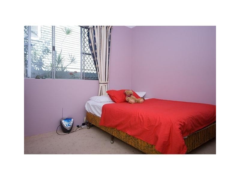 7 Sunrise Boulevard, Surfers Paradise QLD 4217