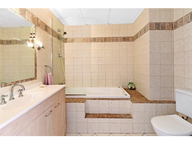 902/3422 Surfers Paradise Boulevard, Surfers Paradise QLD 4217