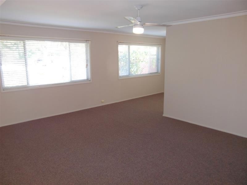 13 Salerno Street, Isle Of Capri QLD 4217