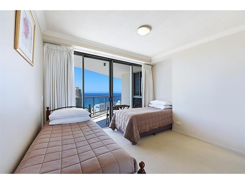 23 Ferny Avenue, Surfers Paradise QLD 4217