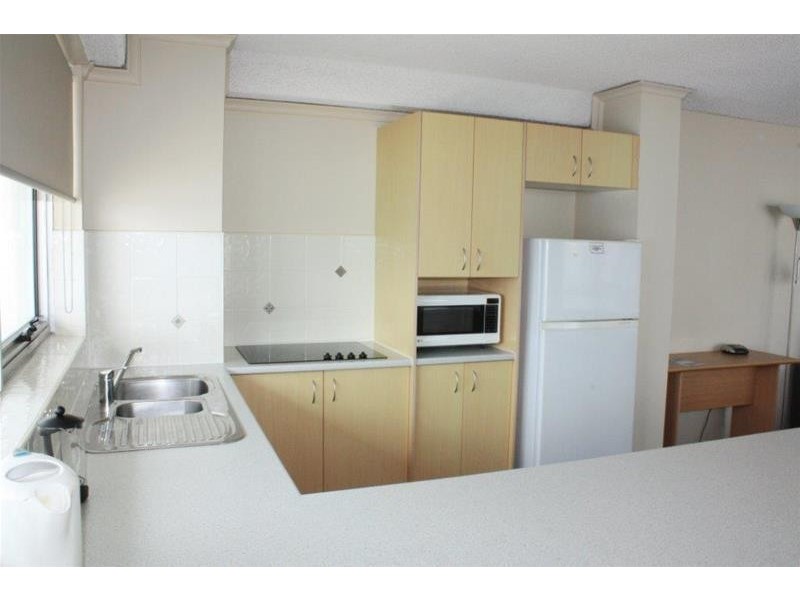 401/9  Northcliffe Terrace (Surfers Royale), Surfers Paradise QLD 4217