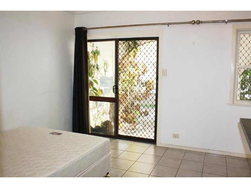 1/29 Peninsular Drive, Surfers Paradise QLD 4217