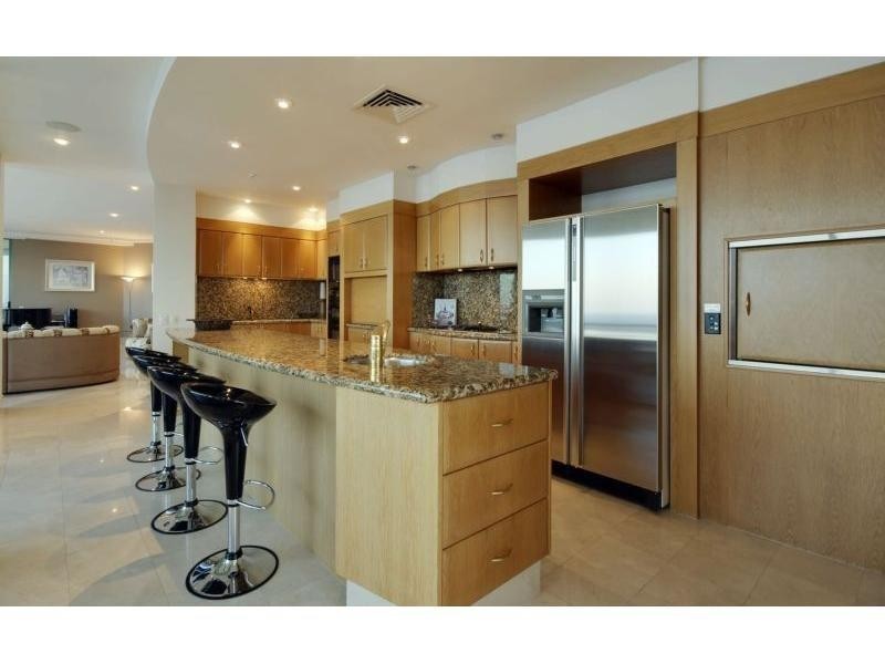 ‘Sun City’ Penthouse 3400 Surfers Paradise Boulevard, Surfers Paradise QLD 4217