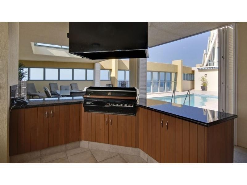 ‘Sun City’ Penthouse 3400 Surfers Paradise Boulevard, Surfers Paradise QLD 4217