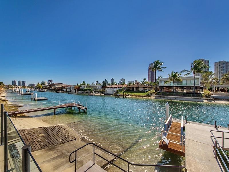 59 Admiralty Drive, Paradise Waters QLD 4217