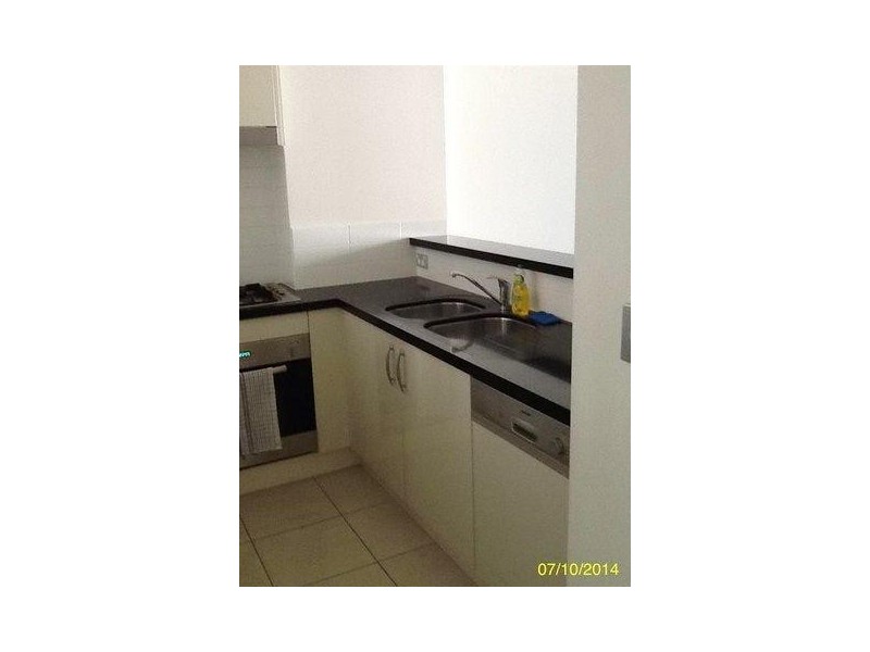 18 Cypress Avenue, Surfers Paradise QLD 4217