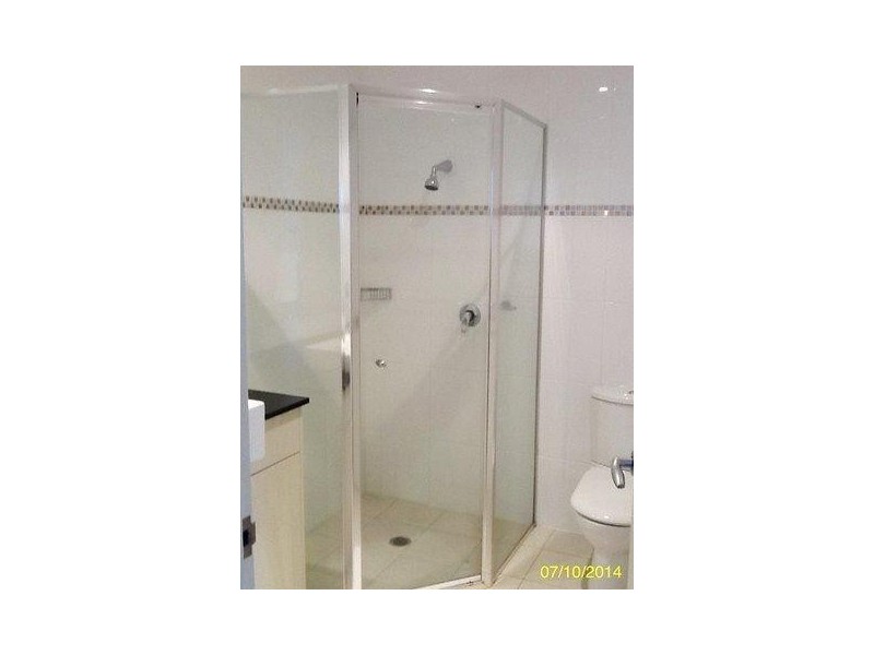 18 Cypress Avenue, Surfers Paradise QLD 4217