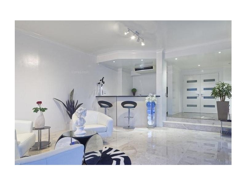 49/19 Riverview Parade, Surfers Paradise QLD 4217