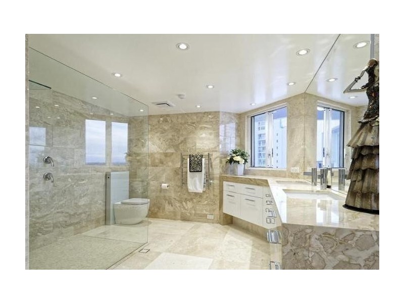 49/19 Riverview Parade, Surfers Paradise QLD 4217