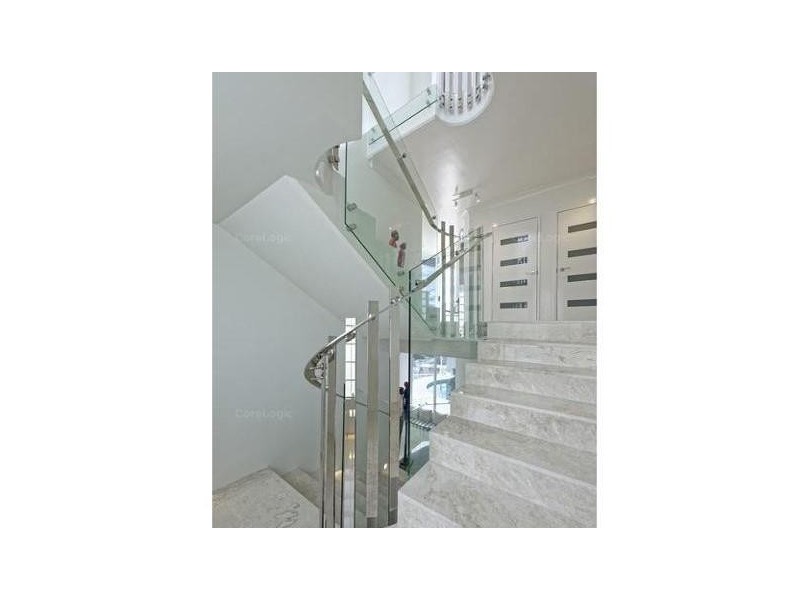 49/19 Riverview Parade, Surfers Paradise QLD 4217