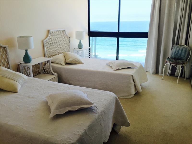 4 Old Burleigh Road, Surfers Paradise QLD 4217