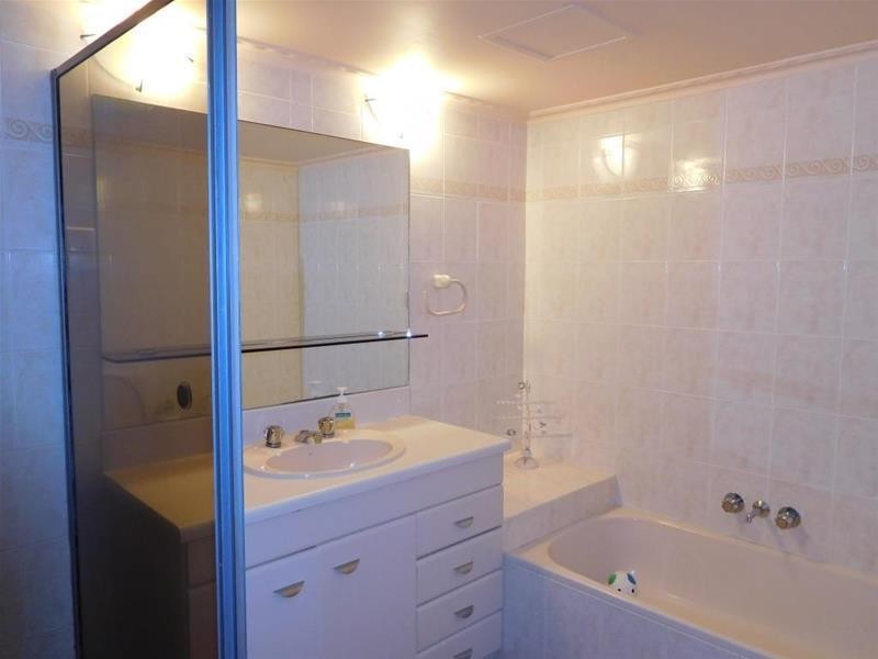 4 Old Burleigh Road, Surfers Paradise QLD 4217