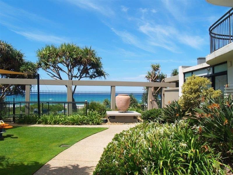 4 Old Burleigh Road, Surfers Paradise QLD 4217