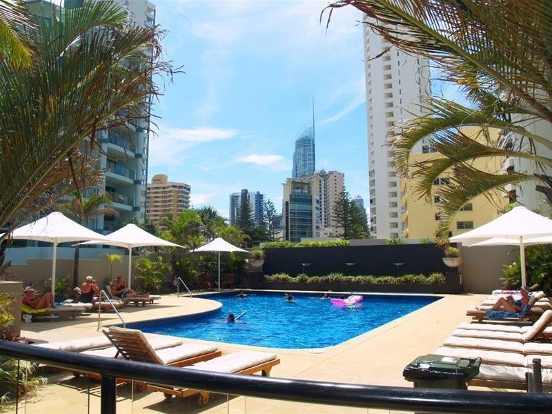 4 Old Burleigh Road, Surfers Paradise QLD 4217