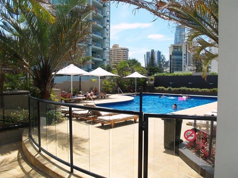 4 Old Burleigh Road, Surfers Paradise QLD 4217