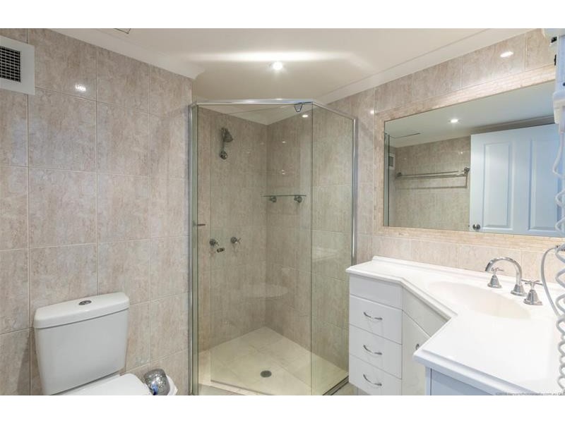 31/25 Northcliffe Terrace, Surfers Paradise QLD 4217