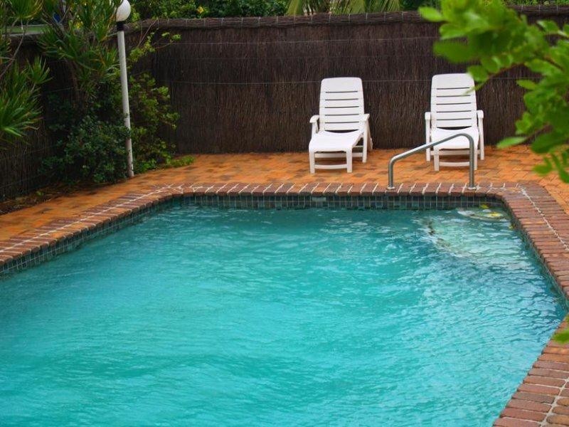 219 Surf Parade ‘Warringa Surf’, Broadbeach QLD 4218