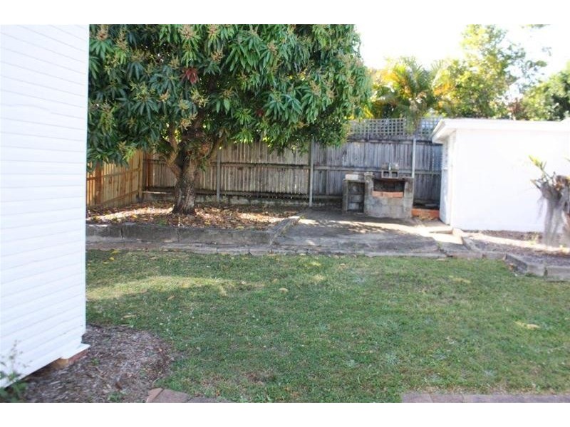 9 O’Doherty Avenue, Southport QLD 4215