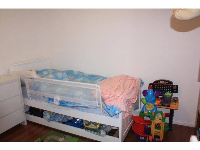 13 Illawong Street, Chevron Island QLD 4217