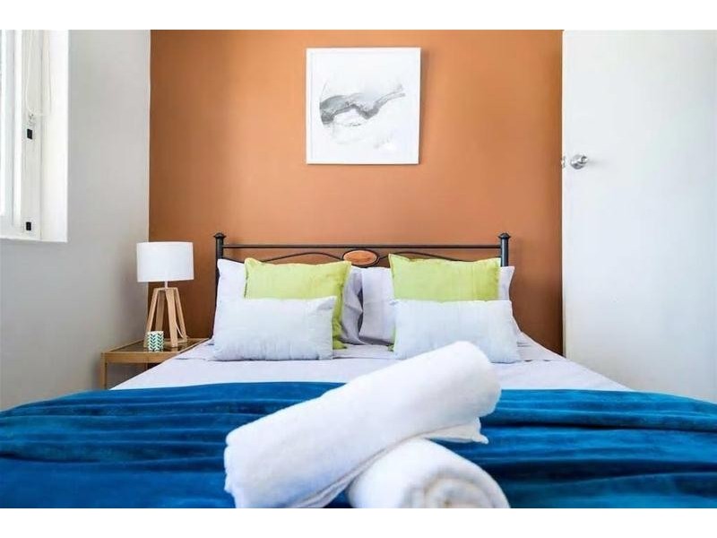 8B/34 Hanlan Street, Surfers Paradise QLD 4217