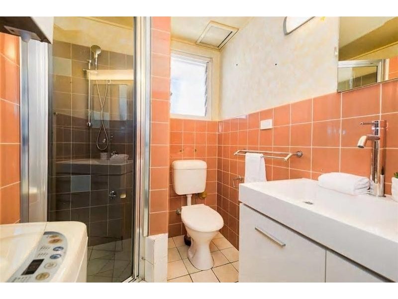 8B/34 Hanlan Street, Surfers Paradise QLD 4217