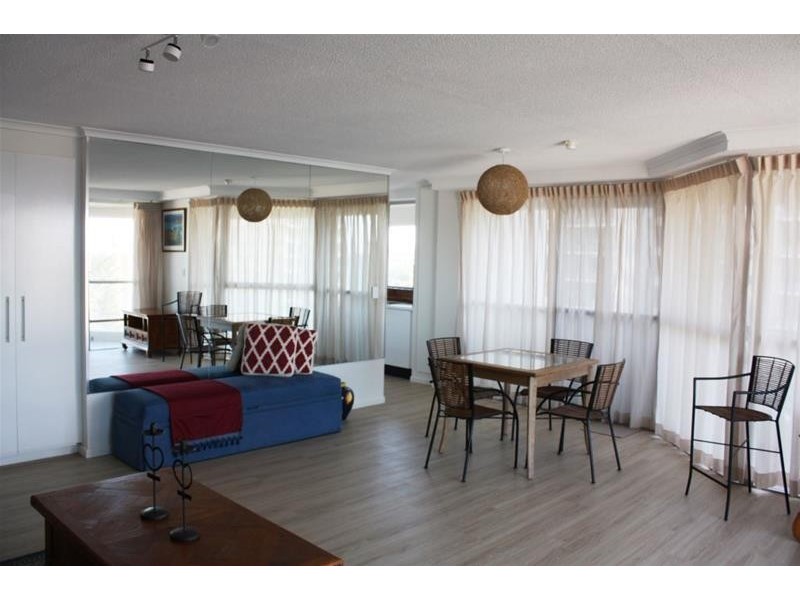 12 Enderley Avenue, Surfers Paradise QLD 4217