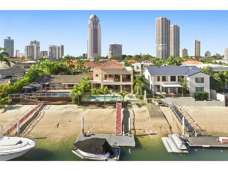 14 Seafarer Court, Paradise Waters QLD 4217