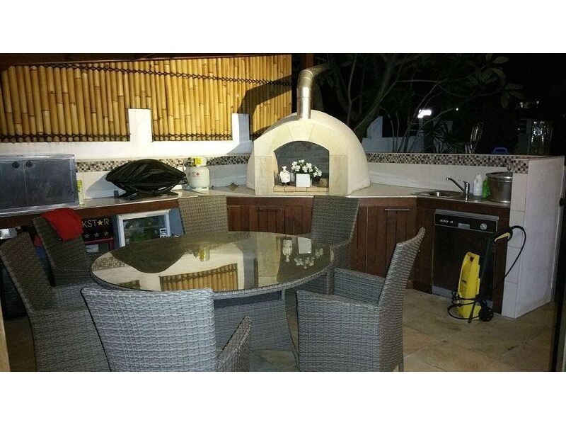 24 Lakeside Avenue, Broadbeach Waters QLD 4218