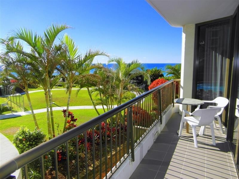 9 Trickett Street ‘Surfers International’, Surfers Paradise QLD 4217