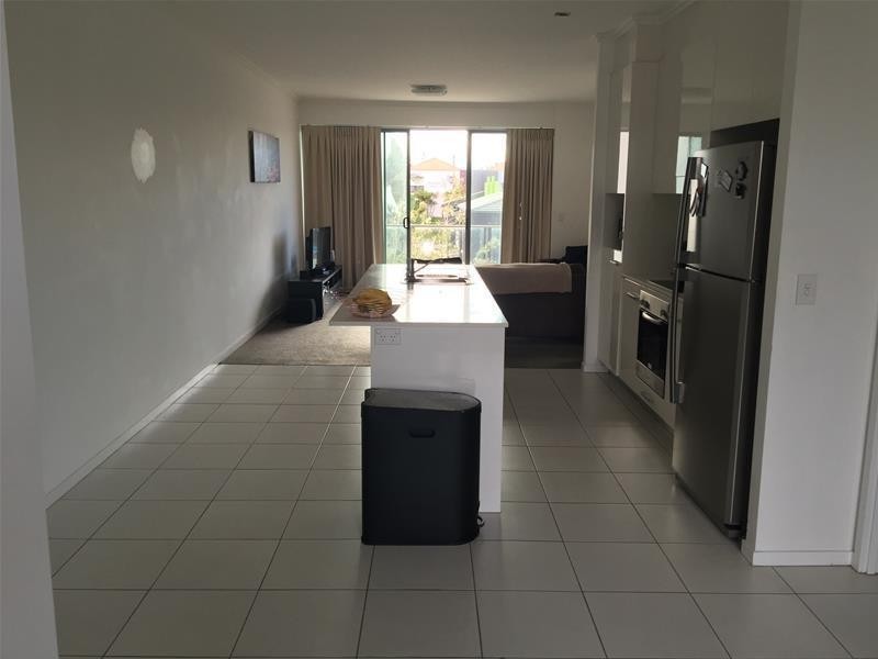 67/1 Gaven Court, Mermaid Waters QLD 4218