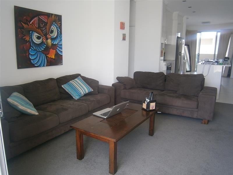 67/1 Gaven Court, Mermaid Waters QLD 4218