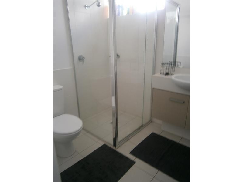 67/1 Gaven Court, Mermaid Waters QLD 4218