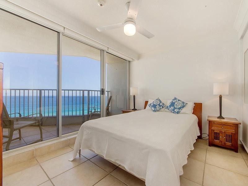 15A Beachside Tower 3545 Main Beach Parade, Main Beach QLD 4217