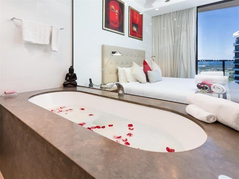 “Oracle” 1  Oracle Boulevard, Broadbeach QLD 4218